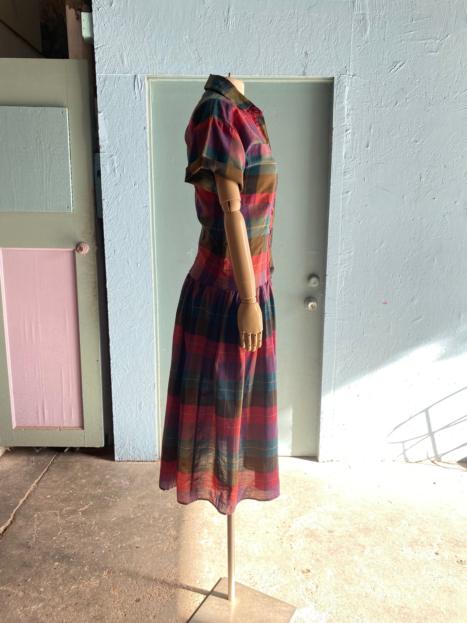 90's pink plaid drop waist dress – Vida Antigua Collective 90's pink plaid drop waist dress – Vida Antigua Collective