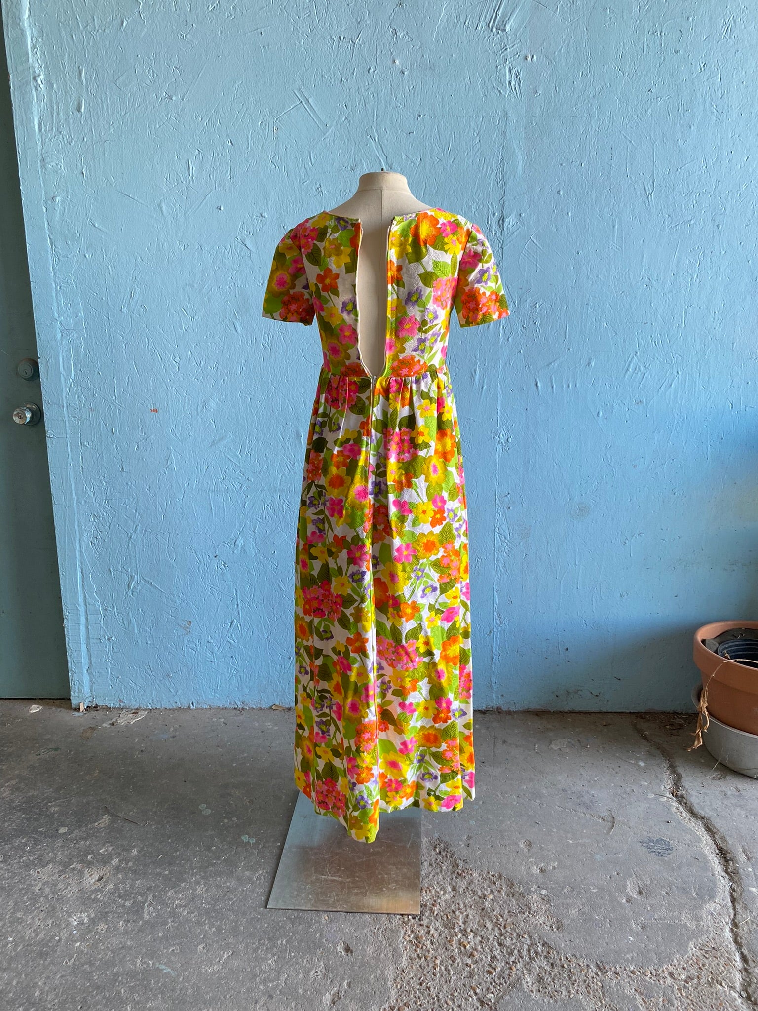 fitted lace wedding dress 70's Psychedelic floral maxi dress – Vida Antigua Collective