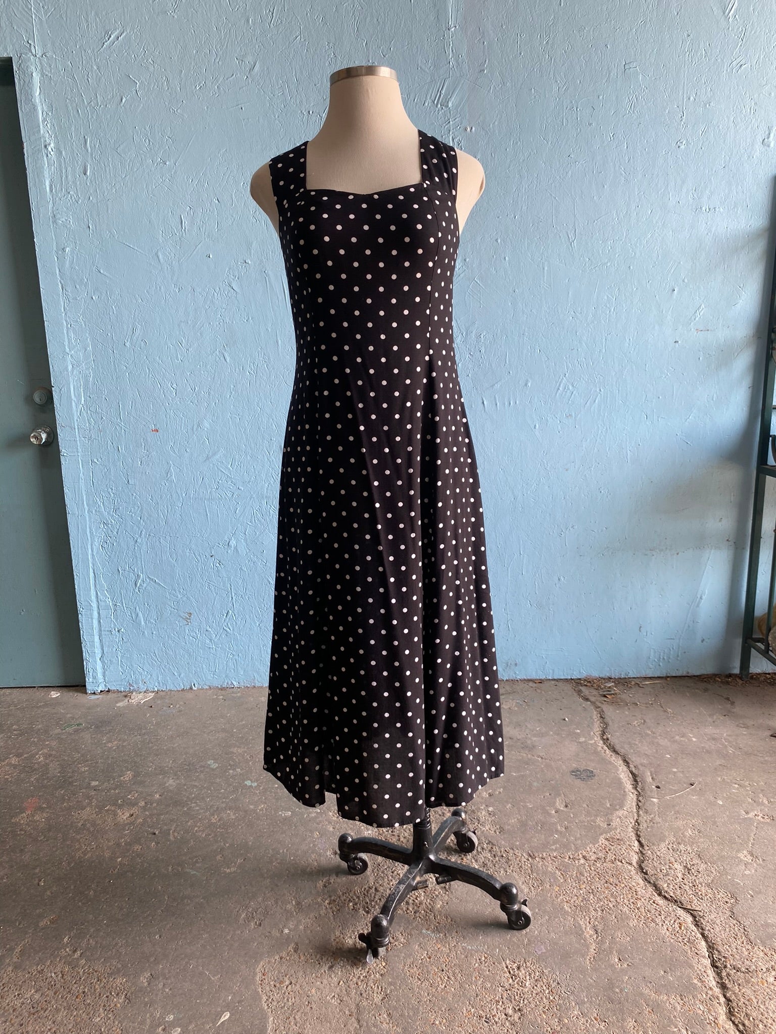 90's Black Polka dot dress with criss-cross back straps Vida Antigua Collective 90's Black Polka dot dress with criss-cross back straps Vida Antigua Collective