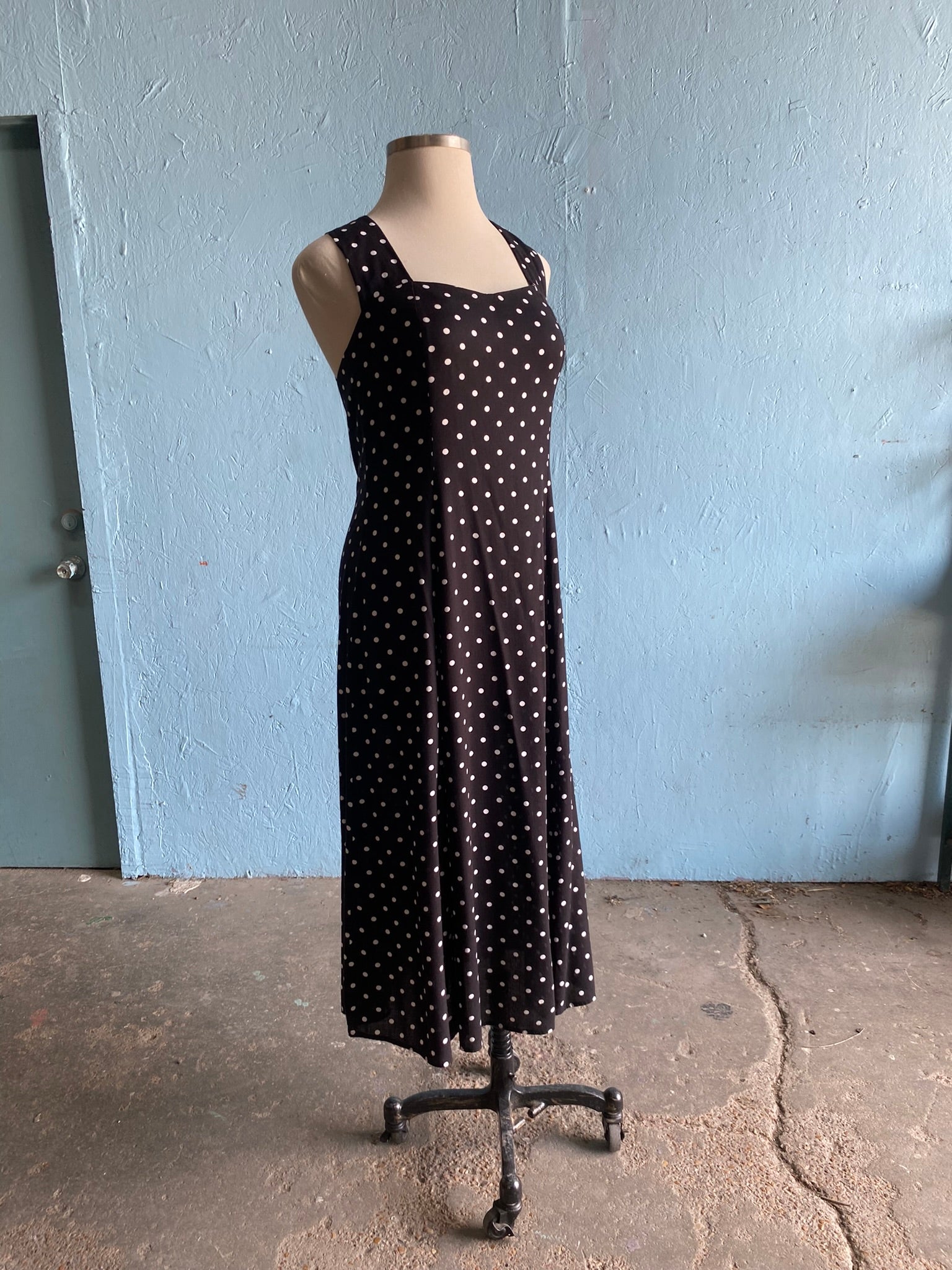 90's Black Polka dot dress with criss-cross back straps – Vida Antigua  Collective