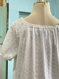 90's-Y2K White floral eyelet plus size top