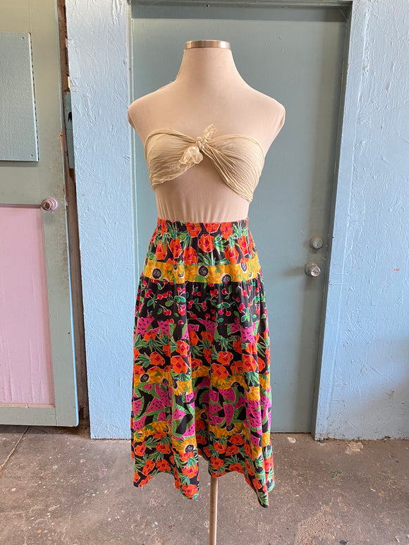 90's Carole little fruit and tropical floral plus size skirt