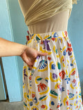 80-90's White plus size skirt with beachy novelty print