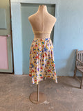 80-90's White plus size skirt with beachy novelty print