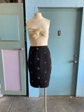 90's-Y2K black pencil skirt with dainty pink embroidered flowers