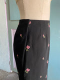 90's-Y2K black pencil skirt with dainty pink embroidered flowers