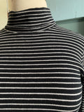 90's Black pin striped turtleneck long sleeve