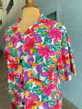 80-90's White button down short sleeve shirt in a all over tropical floral print