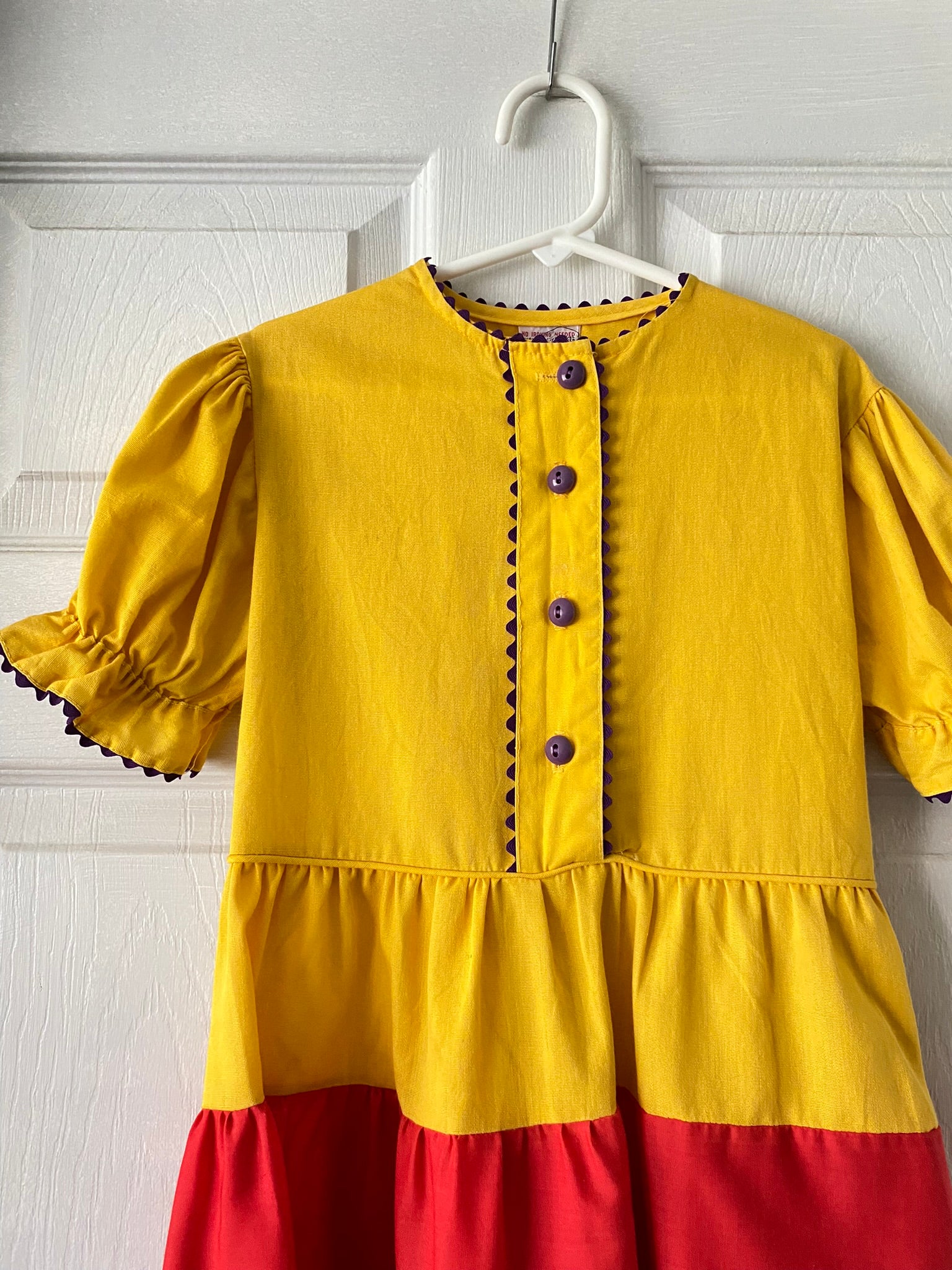 mustard yellow vintage dress 70's Mustard yellow, purple and red color block dress – Vida Antigua  Collective