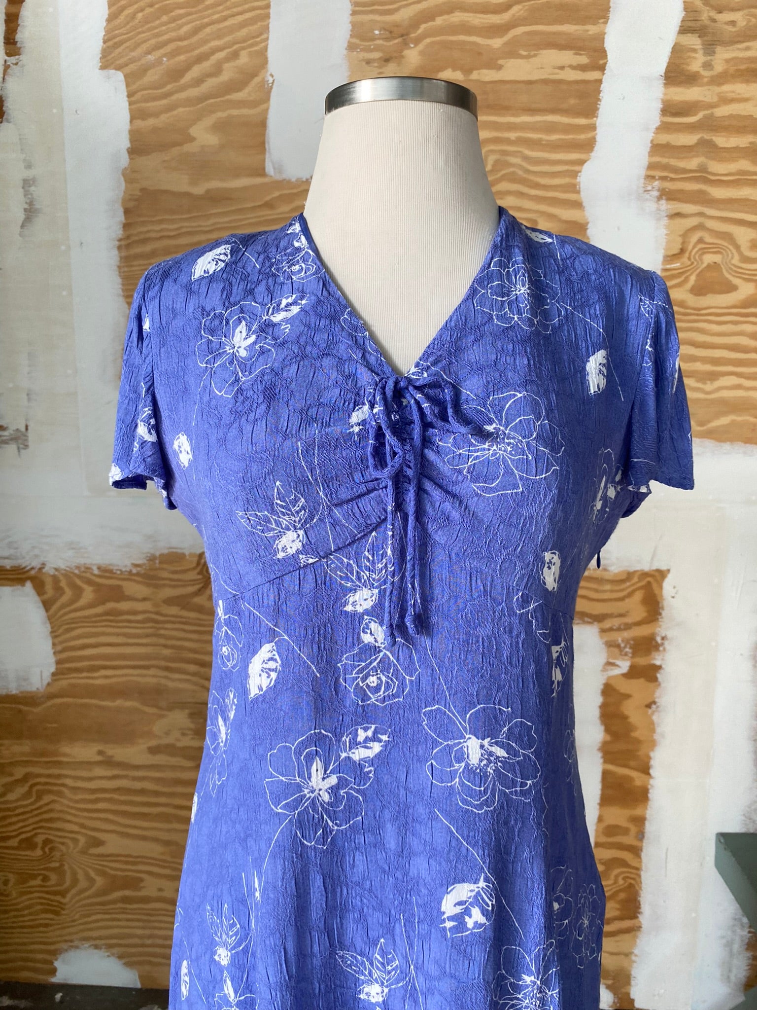 90's-Y2K Blue Violet floral plus size dress – Vida Antigua Collective