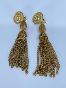 80-90's Gold Tassel clip on earrings