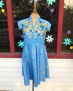 1970's Blue pleated Daisy Dress.