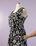 1980's  Black & White floral sleeveless plus size dress with pockets