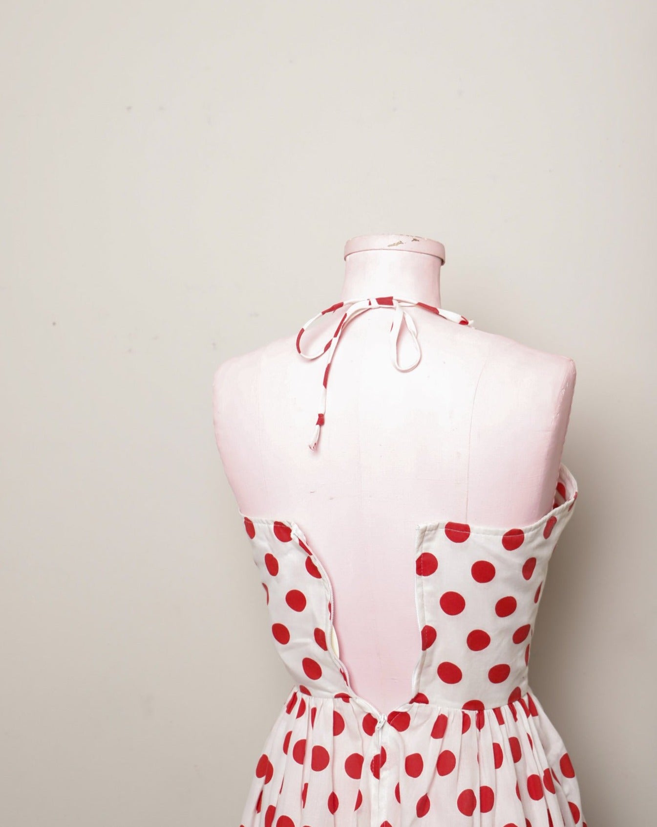 1970's White and Red polka dot halter dress with a full skirt & sweeth   Vida Antigua Collective