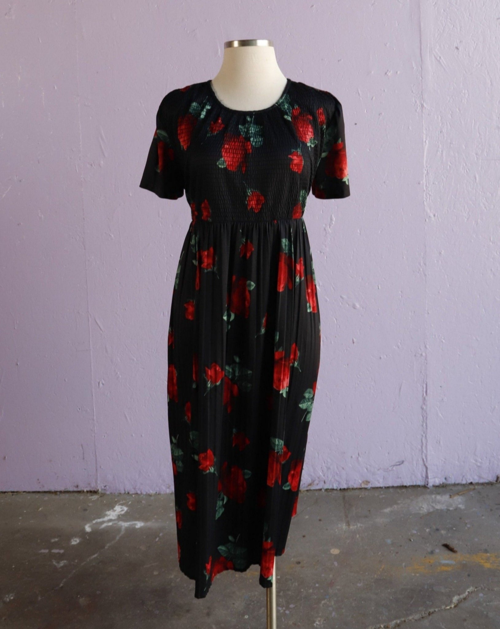 1980's Black with red roses plus size maxi dress Vida Antigua Collective 1980's Black with red roses plus size maxi dress Vida Antigua Collective
