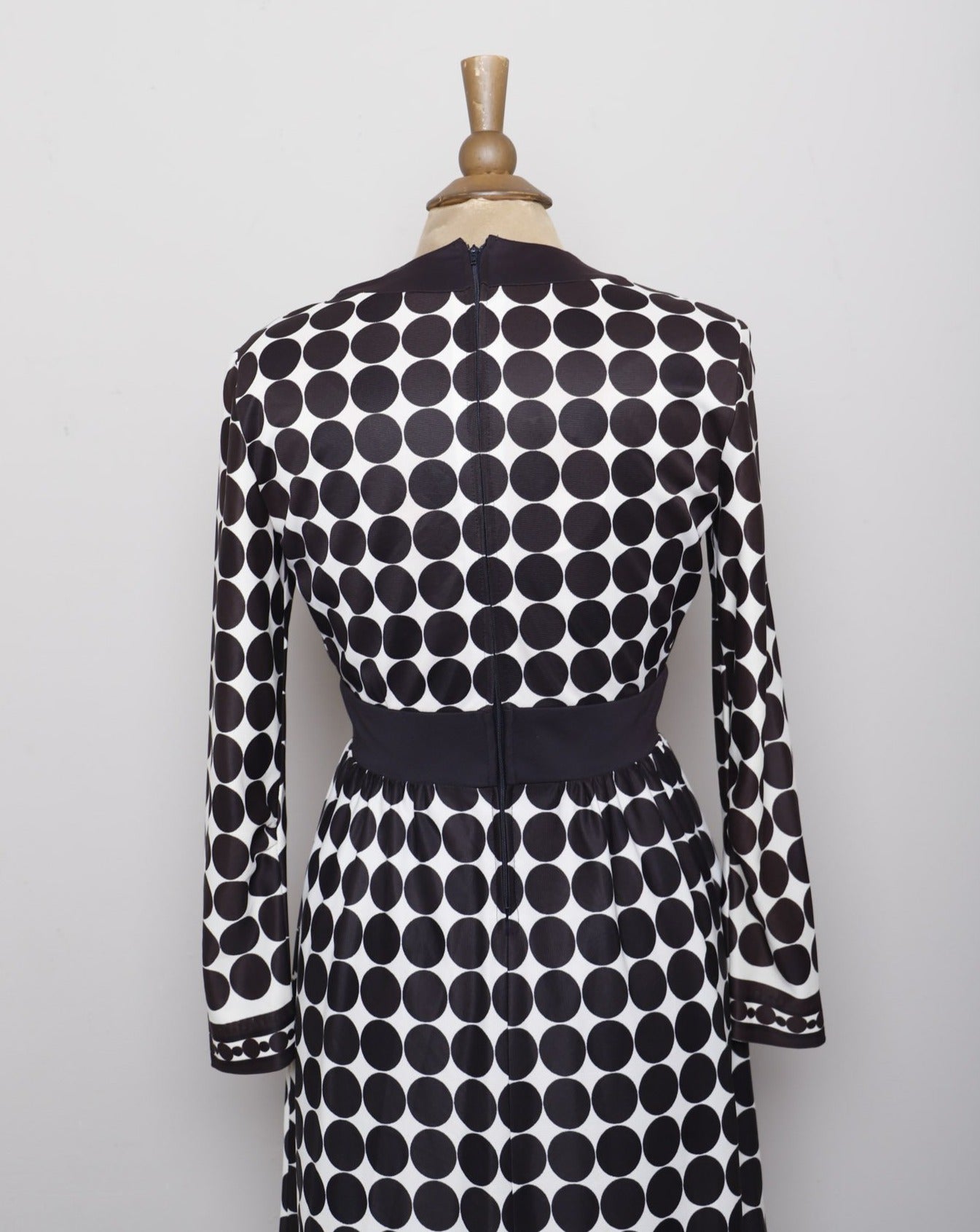 knee length dresses for ladies 1970's Black & White Polka dot long sleeve Mini Mod dress – Vida Antigua  Collective