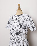 1970's White cotton short sleeve dress with black daisy & polka print