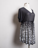 1990's Black & White short dolman sleeve sheer daisy printed baby doll plus size mini dress