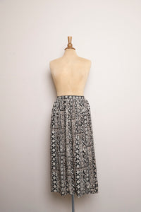 1990's Black &  White rayon midi skirt