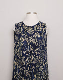 1990's Navy blue & Ivory abstract plus size maxi dress