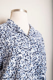 1990's Denim short sleeve plus size button down shirt in a Navy Blue and White sunflower print