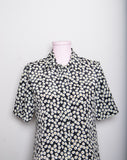 1990's Black short sleeve button down with a dainty daisy print